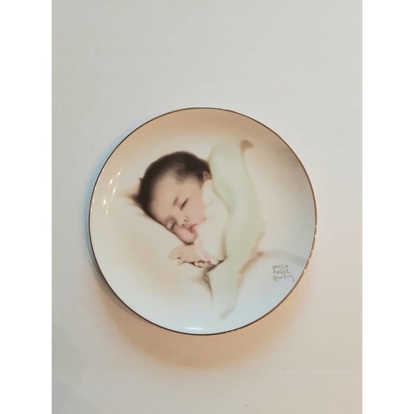 Bessie Pease Gutmann, "A Little Bit of Heaven" Collectors Plate No. 4410A New - Picture 1 of 9